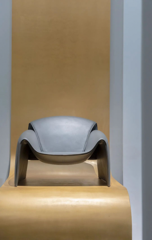 设计是白：展厅全新非凡亮相,一场美学空间的盛宴